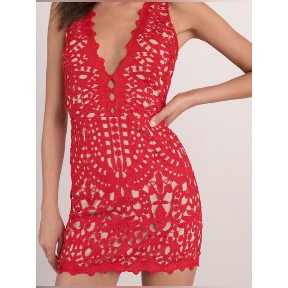 Tobi Chantelle Lace Up Bodycon Dress Red Small